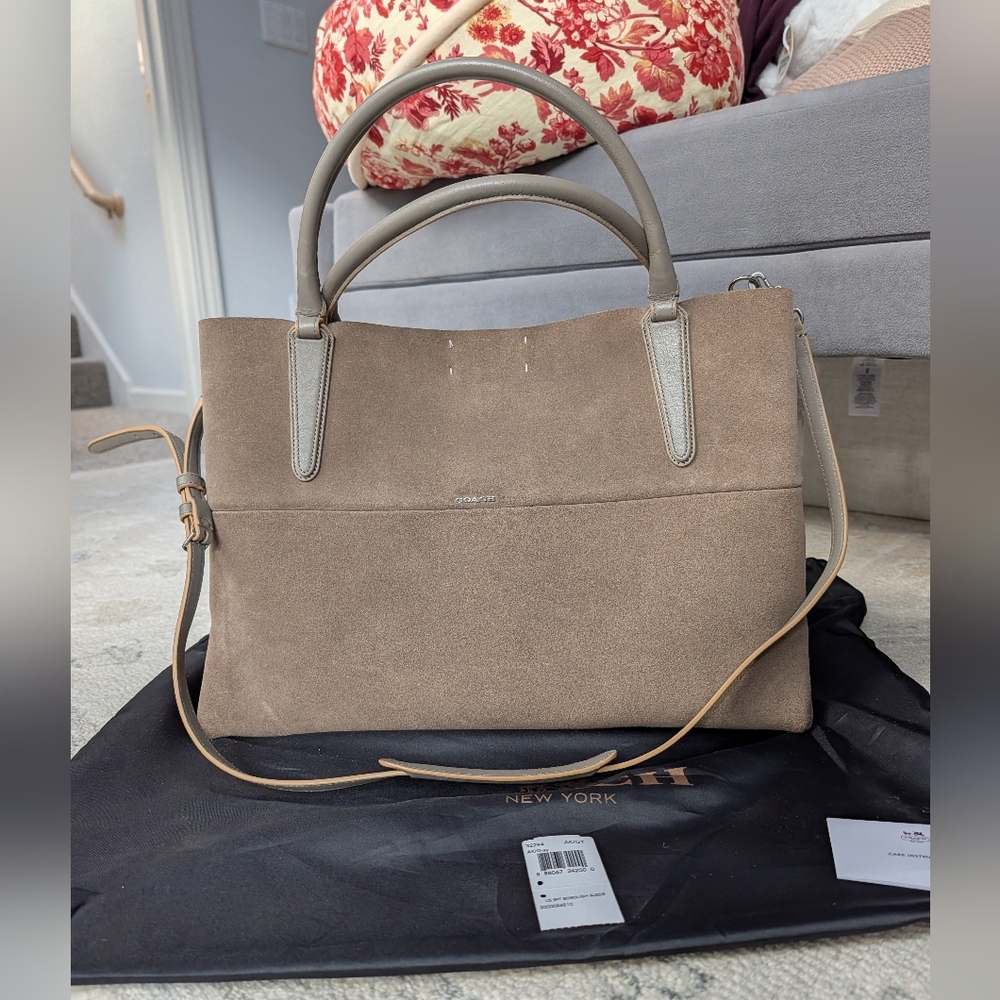 Coach Large Soft Borough Grey Suede - Picture 4 of 16
